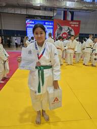 20251210 165759 20251210 165759